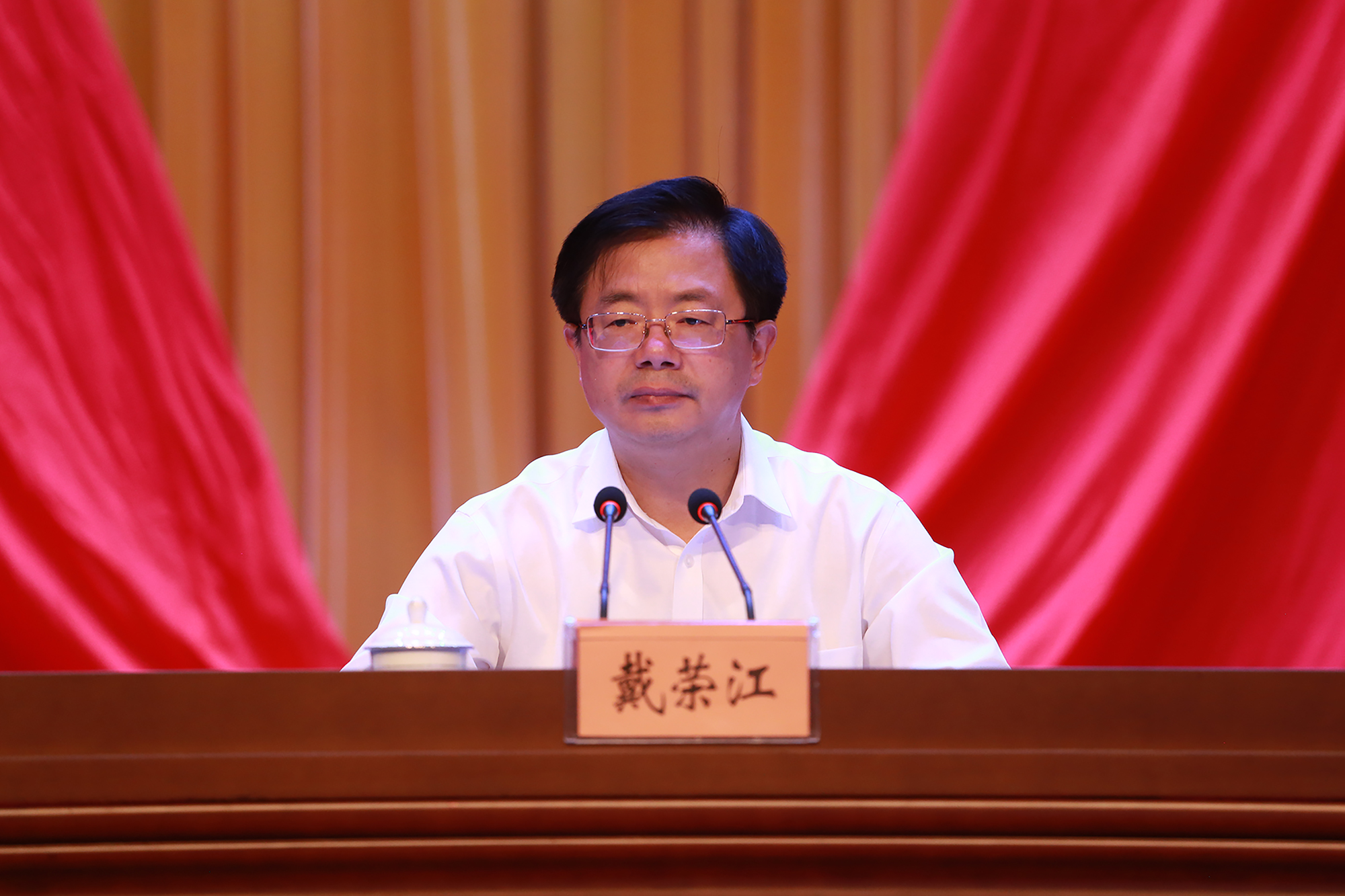 射阳县人民政府 专题情况 县委十五届四次全会部署下半年工作明确提出