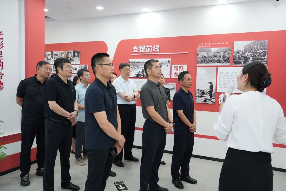 [图]市人大来射开展立法调研