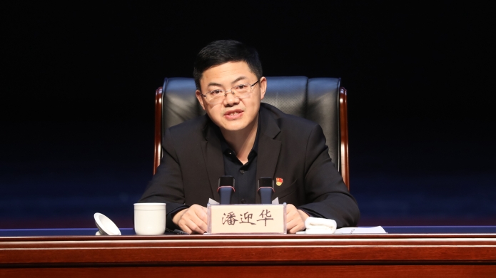 图市委宣讲团来射宣讲十九届六中全会精神