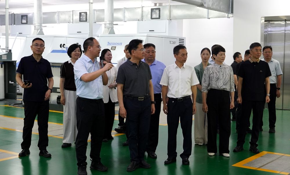 [图]市人大常委会来射调研科技赋能海洋经济高质量发展工作